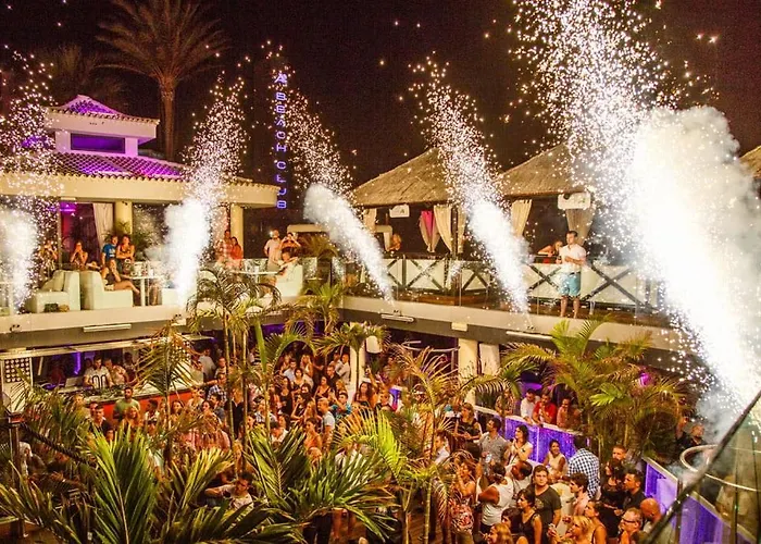 別荘 Panama, 5min Walk To The